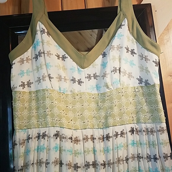 Robbie Bee Silk Dress - Picture 4 of 6